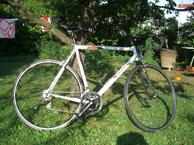 Velo collector Decathlon serie R 9.2 Petites annonces triathlon triclair