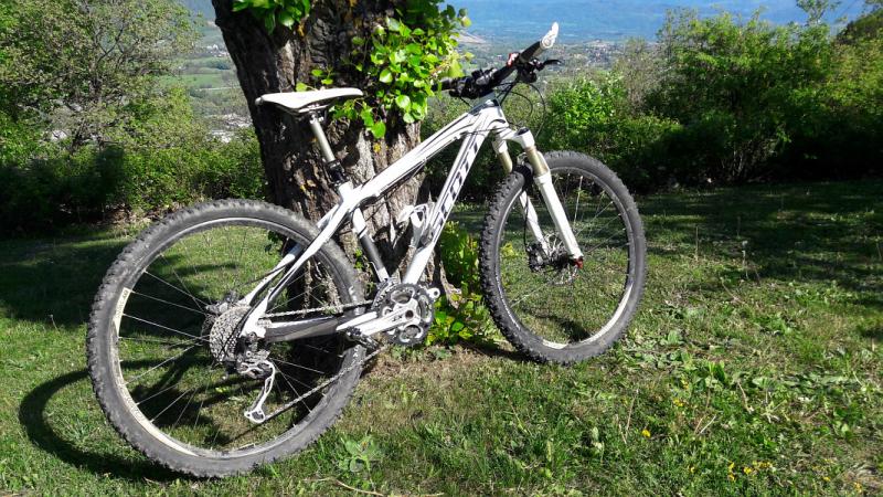 VTT SCOTT SCALE 40