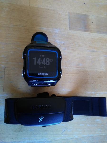 Montre Garmin 920 XT avec cardio