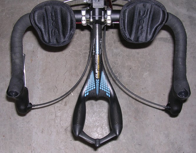 Guidon triathlon Carbone