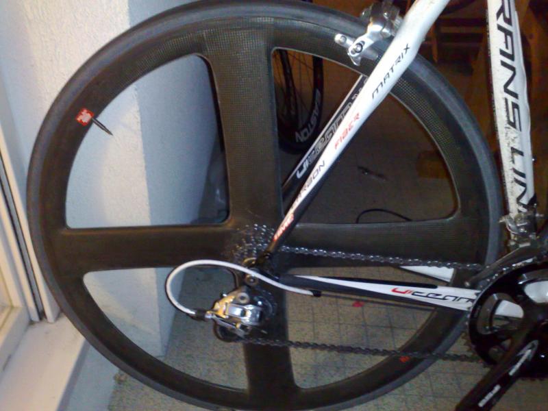 ROUE AR CORIMA  4 BATONS