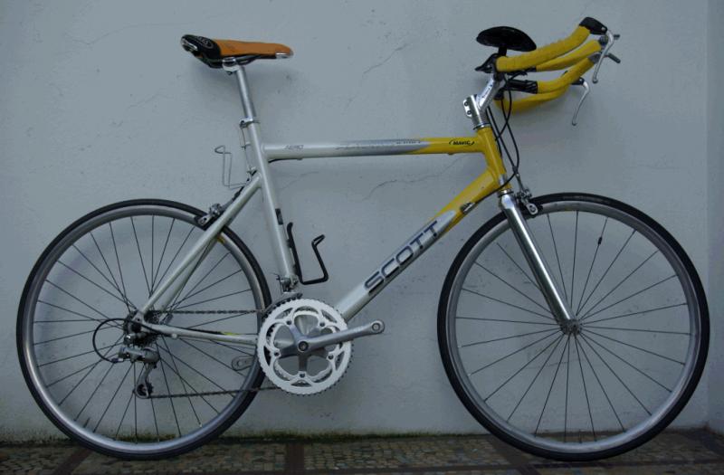 SCOTT taille 54 - Roues 650