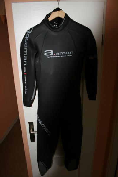 Vends Combi Aquaman Bionik Taille L 2009 350 � 