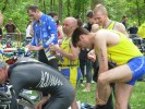 Nosaukums : triathlon-romans-57.JPG
Lielums : 103KB
Izmērs : 666x500
Pievienots : 03/05/2006 22:42 triathlon-romans-57.JPG