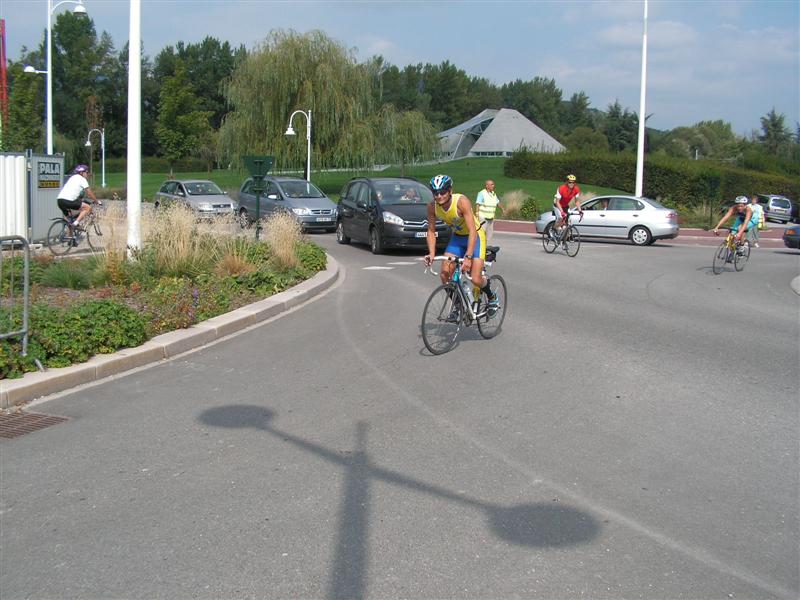 aix-240.jpg
