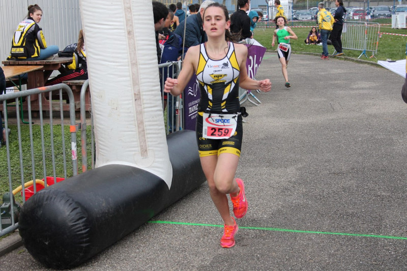 aquathlon-rillieux-2017-jeunes-663.jpg